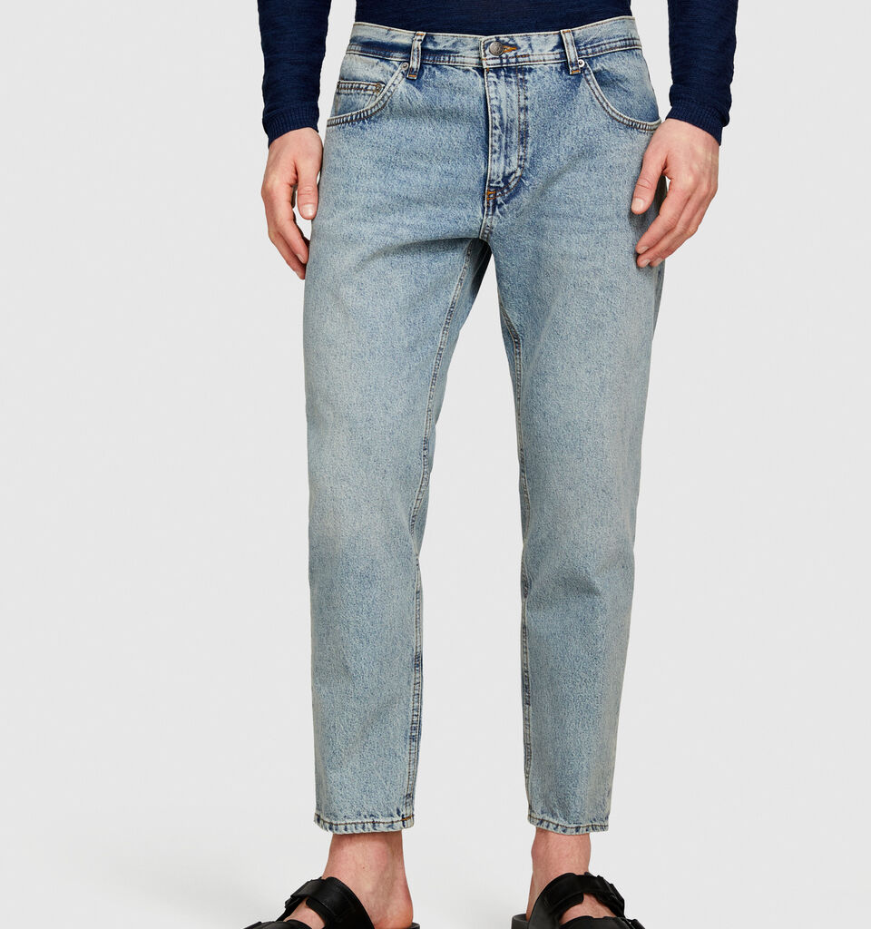Carrot fit jeans - men's slim fit jeans - Light Blue | Sisley image number 4